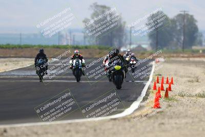 media/Jun-07-2025-TrackDaz (Sat) [[4413525952]]/B Group/220pm (Turn 9)/